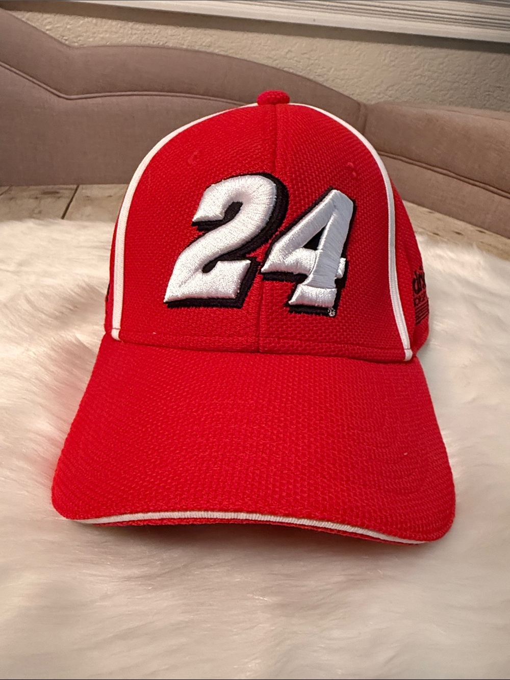 Jeff Gordon Fitted S/M Red Baseball Cap with Bold '24' Embroidery
